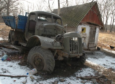 Зарплаты и цены гонят приморцев на запад