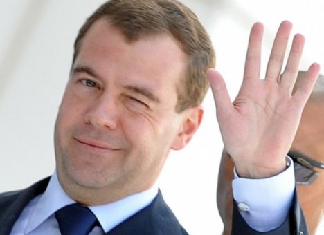 Дмитрия Медведева может сменить женщина