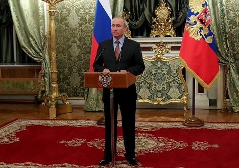 Владимир Путин поблагодарил Правительство России за работу