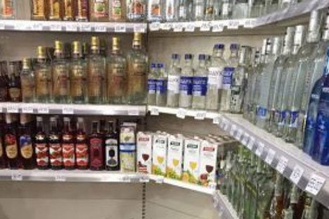 Во Владивостоке сносят магазины, торгующие контрафактным алкоголем