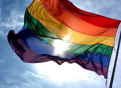 Мэрия Владивостока запретила проведение импровизированного гей-парада