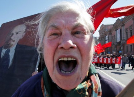 Приморцев зовут на пикеты против повышения пенсионного возраста