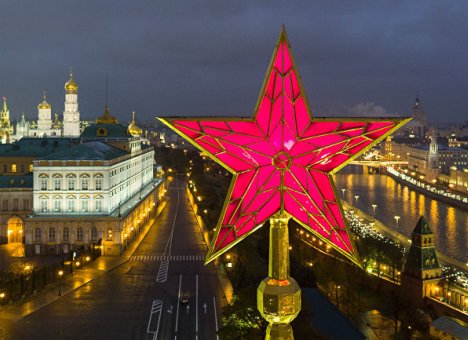 В отличии от Приморья средняя зарплата в Москве продолжает стремительно расти