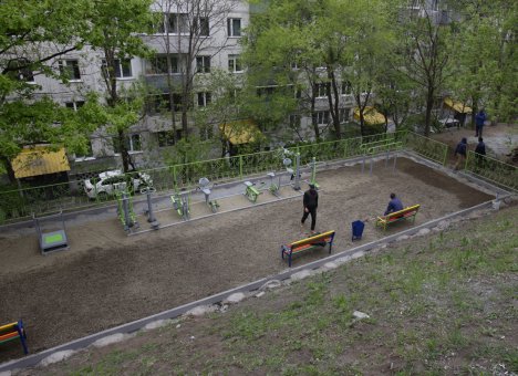 317 придомовых территорий благоустроят во Владивостоке
