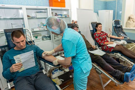 Во Владивостоке мобильная станция приема крови вновь развернулась на 
