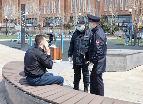 240 нарушителей режима самоизоляции наказаны в Приморье за сутки