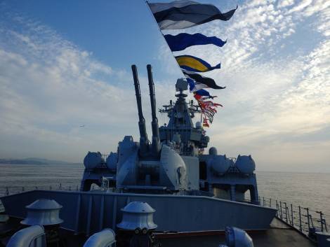 Командующий ТОФ адмирал Сергей Авакянц поздравил личный состав и ветеранов ТОФ с Днем ВМФ