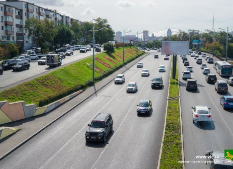 Во Владивостоке на Некрасовском путепроводе завершены работы по асфальтированию